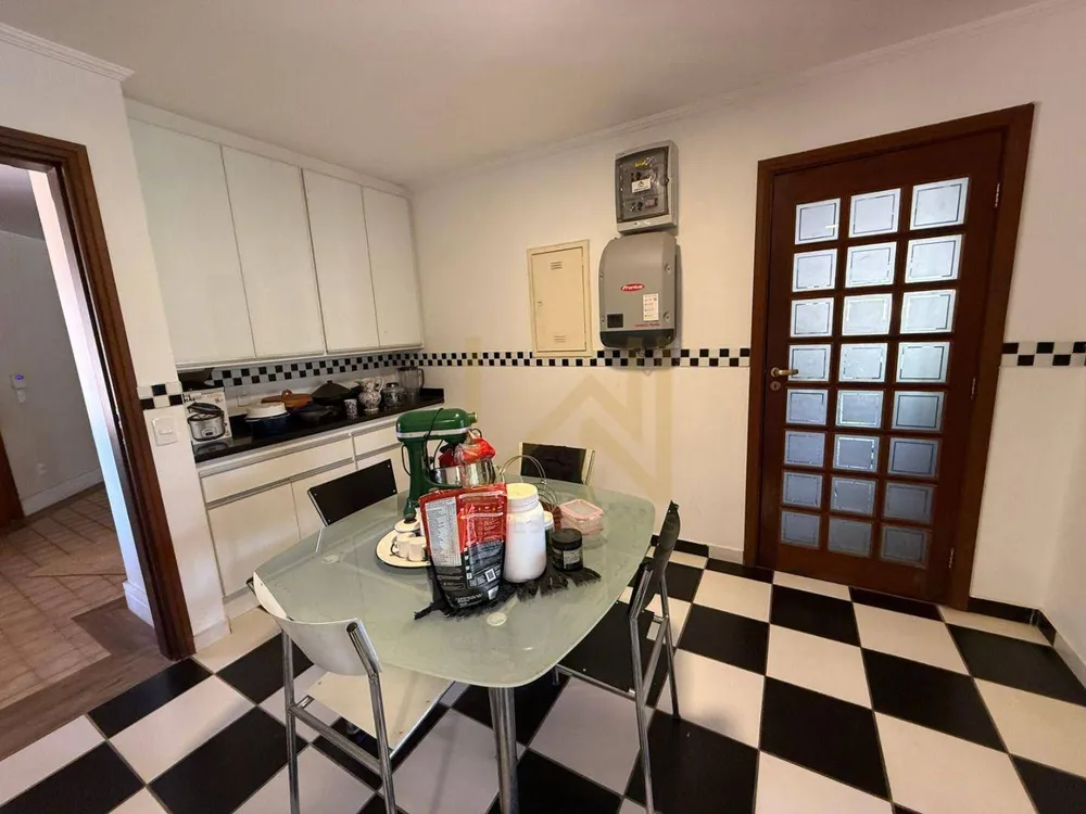Casa, 4 quartos, 490 m² - Foto 1