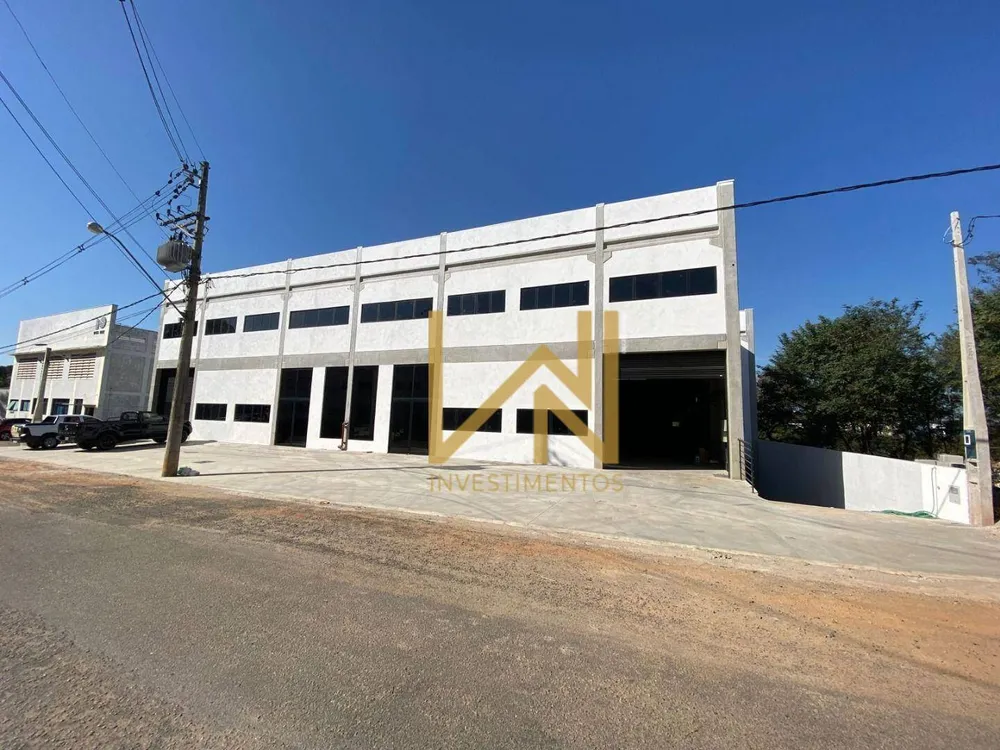Depósito-Galpão, 2500 m² - Foto 1