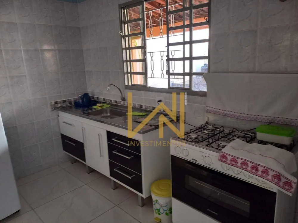 Casa, 2 quartos, 190 m² - Foto 1