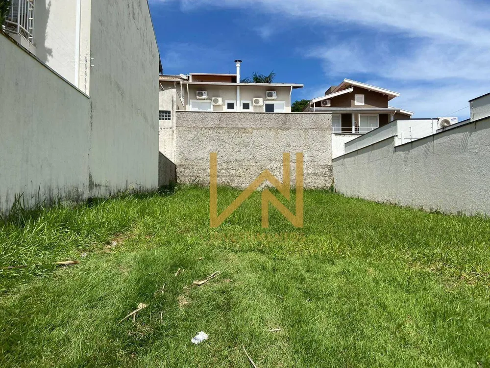 Loteamento e Condomínio, 200 m² - Foto 1