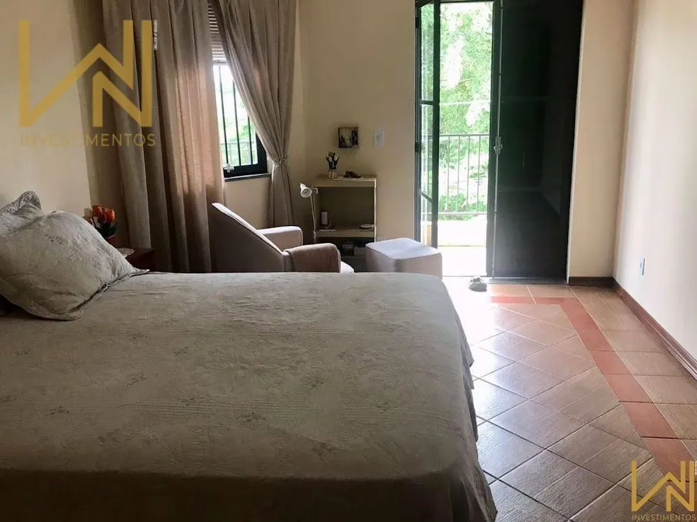 Casa, 4 quartos, 295 m² - Foto 2