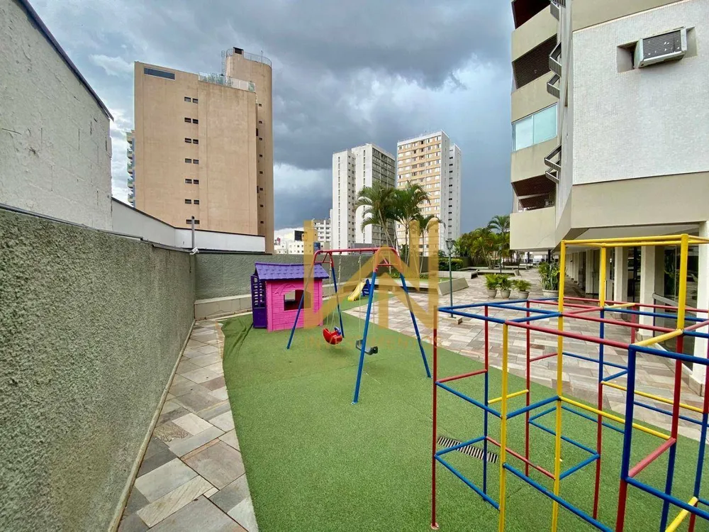 Apartamento, 3 quartos, 140 m² - Foto 1