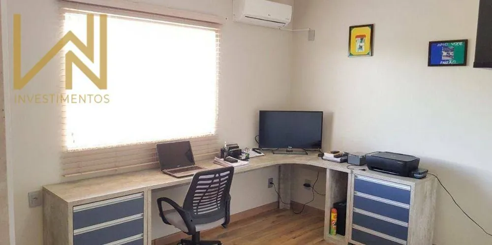 Casa, 3 quartos, 278 m² - Foto 1