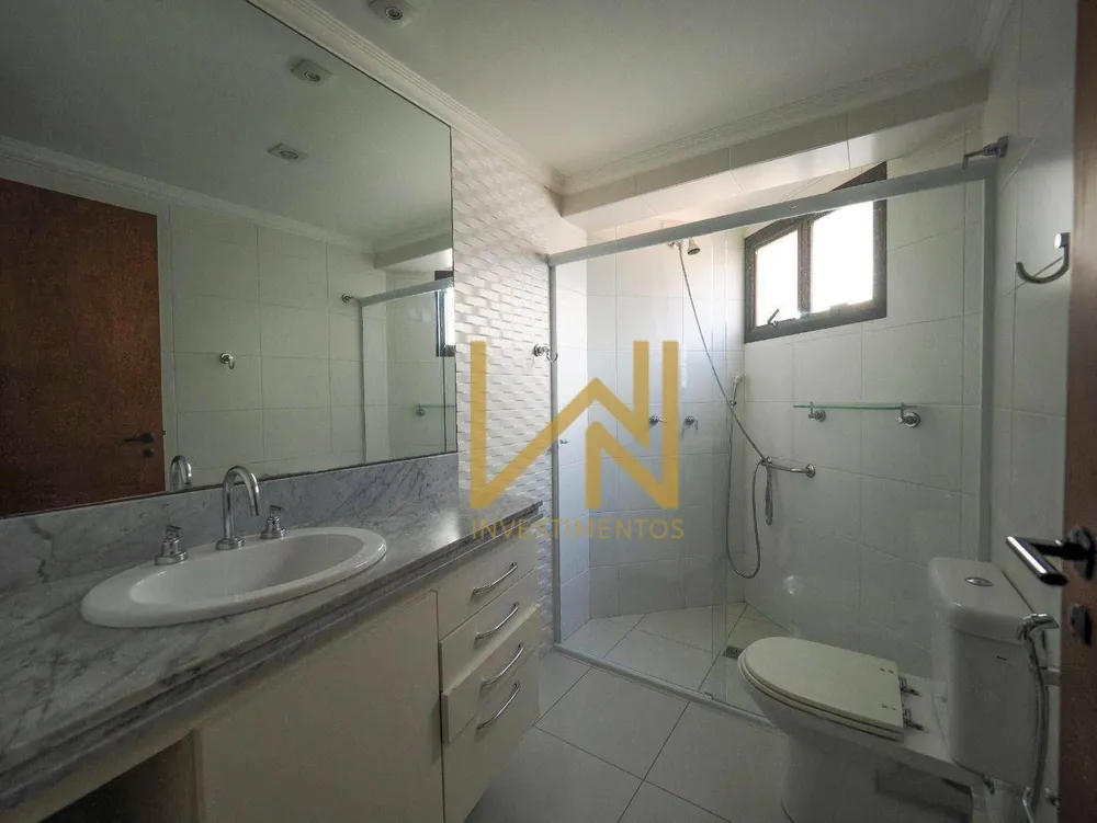 Apartamento, 4 quartos, 226 m² - Foto 2