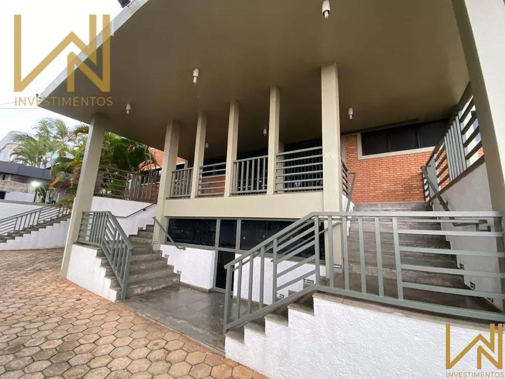 Depósito-Galpão, 2600 m² - Foto 1