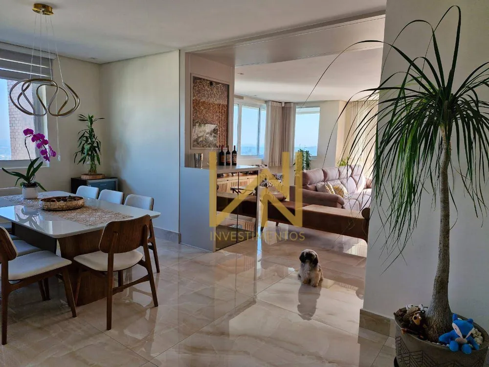 Cobertura, 4 quartos, 215 m² - Foto 1
