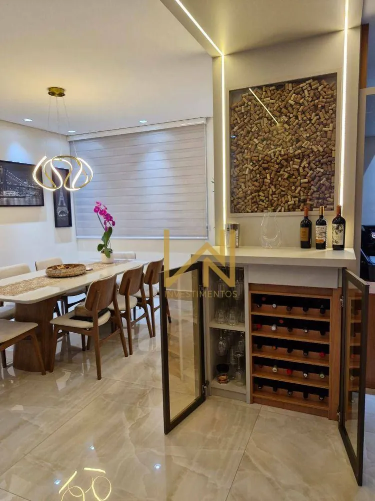 Cobertura, 4 quartos, 215 m² - Foto 6