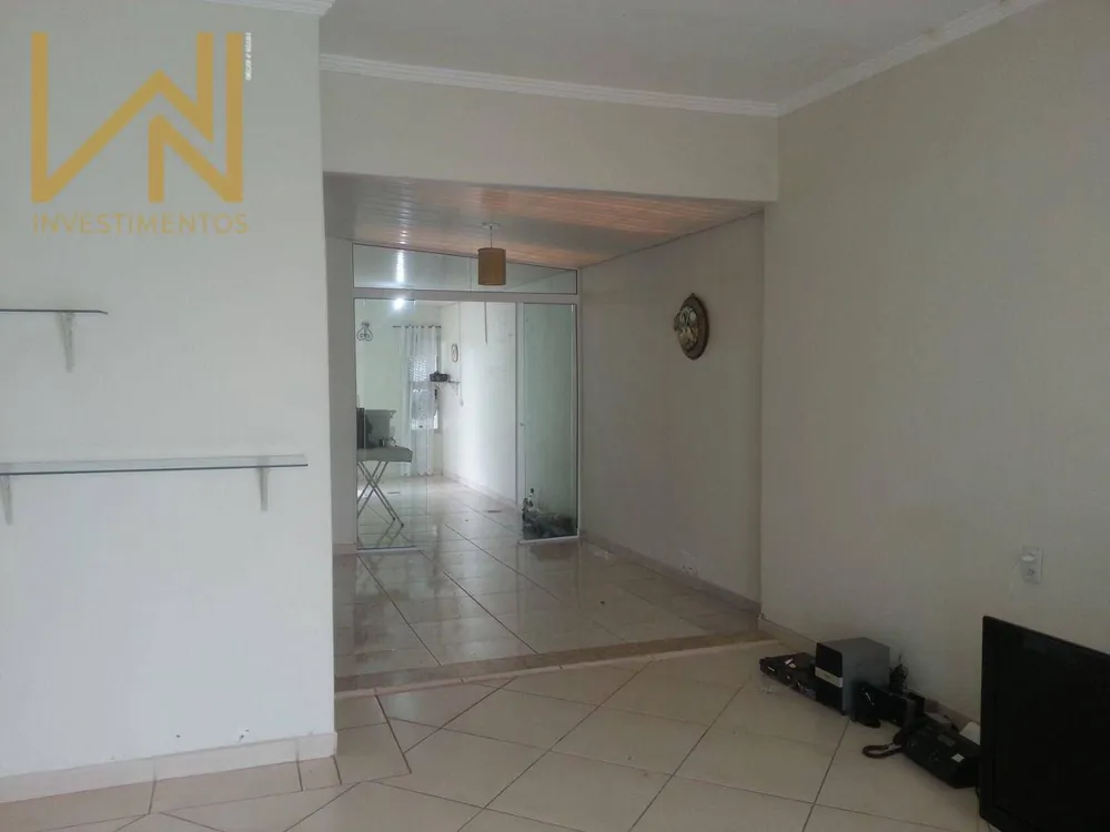 Casa, 3 quartos, 200 m² - Foto 4