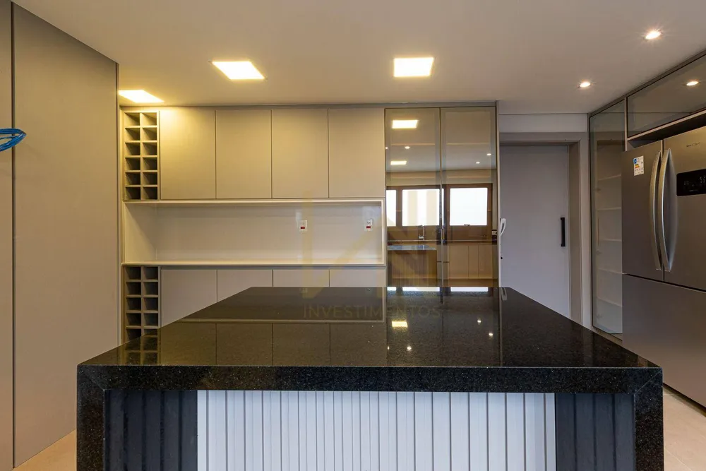 Apartamento, 3 quartos, 200 m² - Foto 4