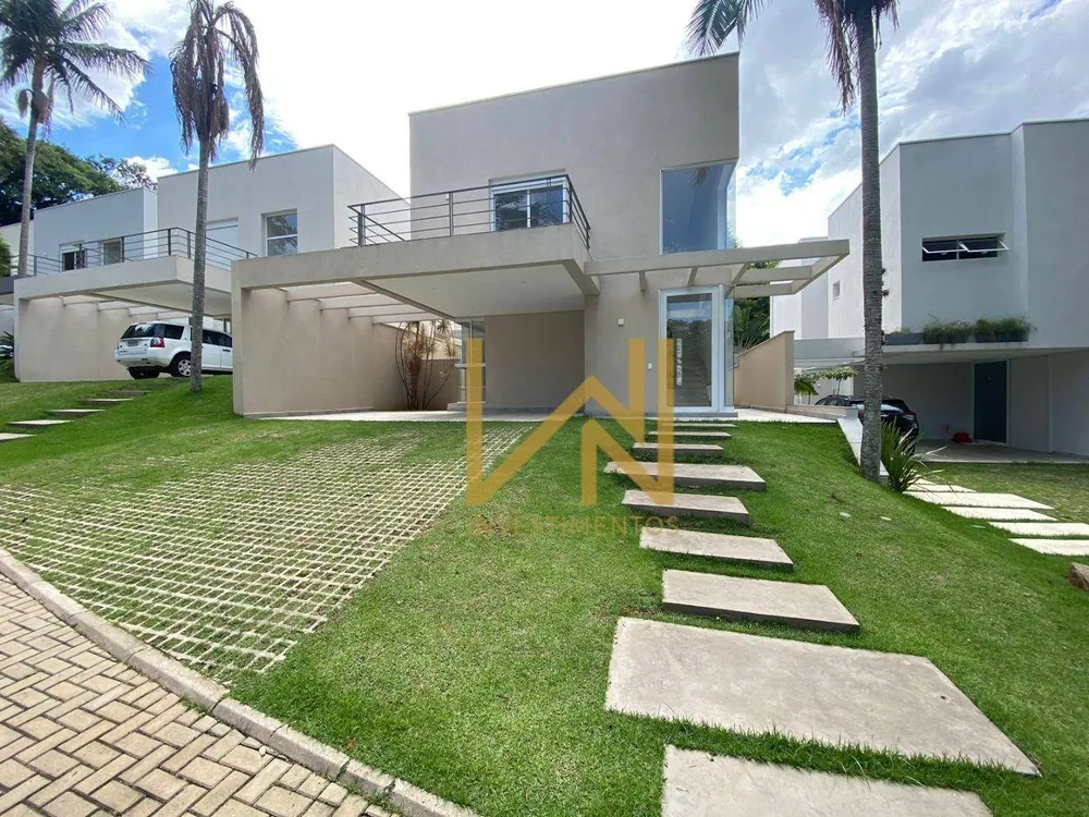 Casa, 3 quartos, 209 m² - Foto 1