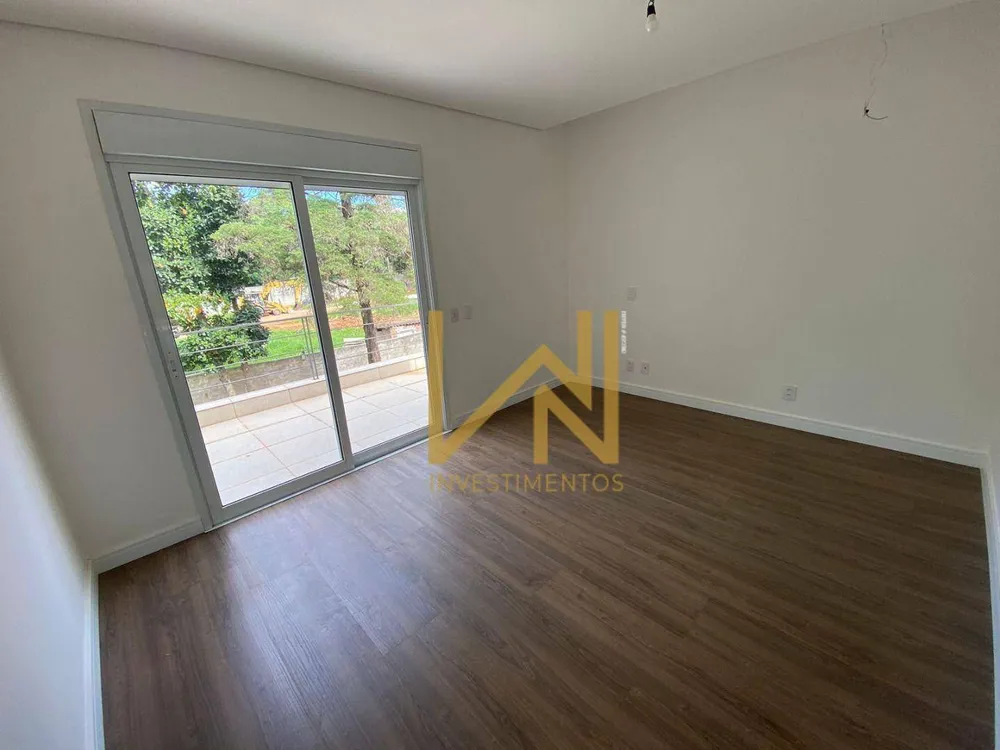 Casa, 3 quartos, 209 m² - Foto 7