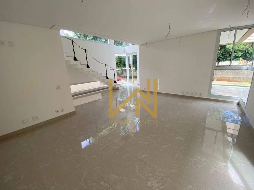 Casa, 3 quartos, 209 m² - Foto 2