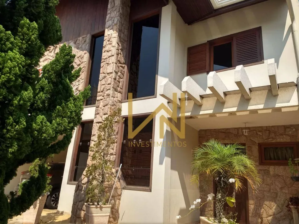 Casa, 3 quartos, 317 m² - Foto 2