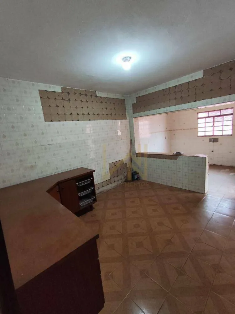 Casa, 2 quartos, 250 m² - Foto 4