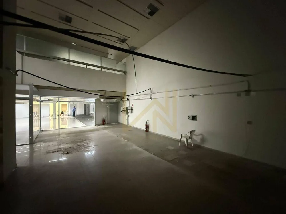 Prédio Inteiro, 1200 m² - Foto 1