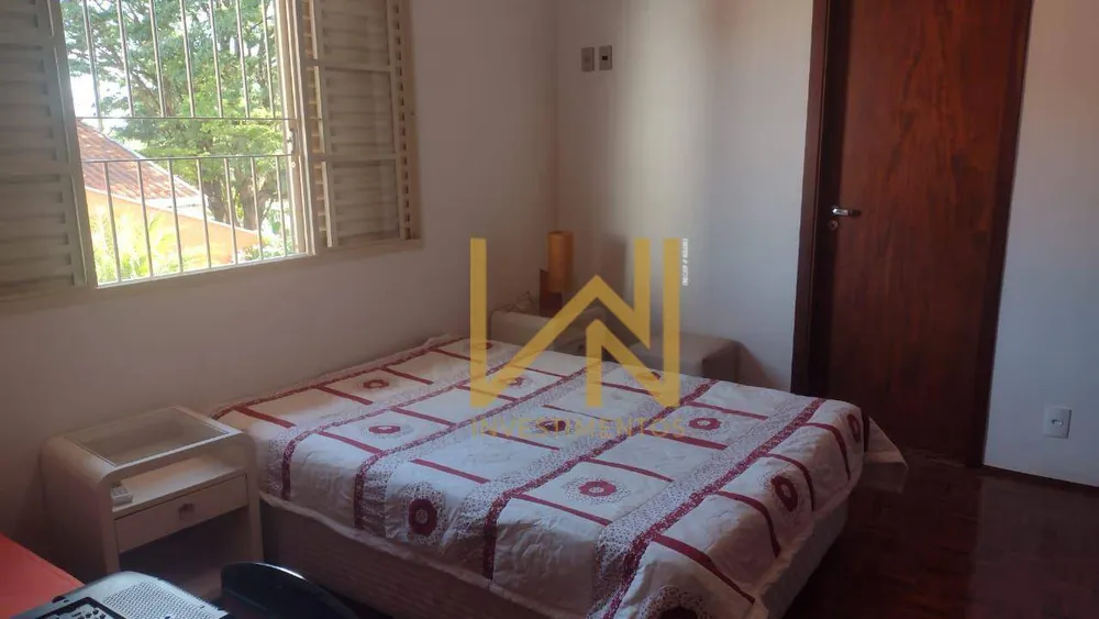 Casa, 8 quartos, 300 m² - Foto 4