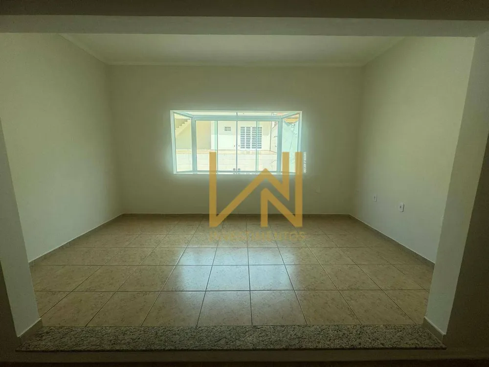 Casa, 3 quartos, 257 m² - Foto 3