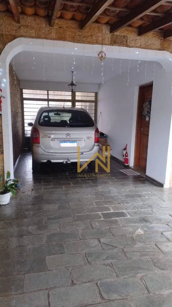 Casa, 3 quartos, 273 m² - Foto 2