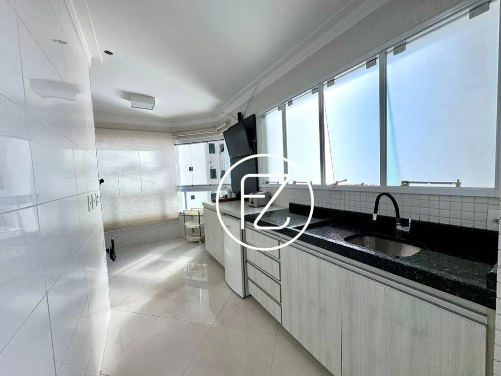 Apartamento, 3 quartos, 150 m² - Foto 2