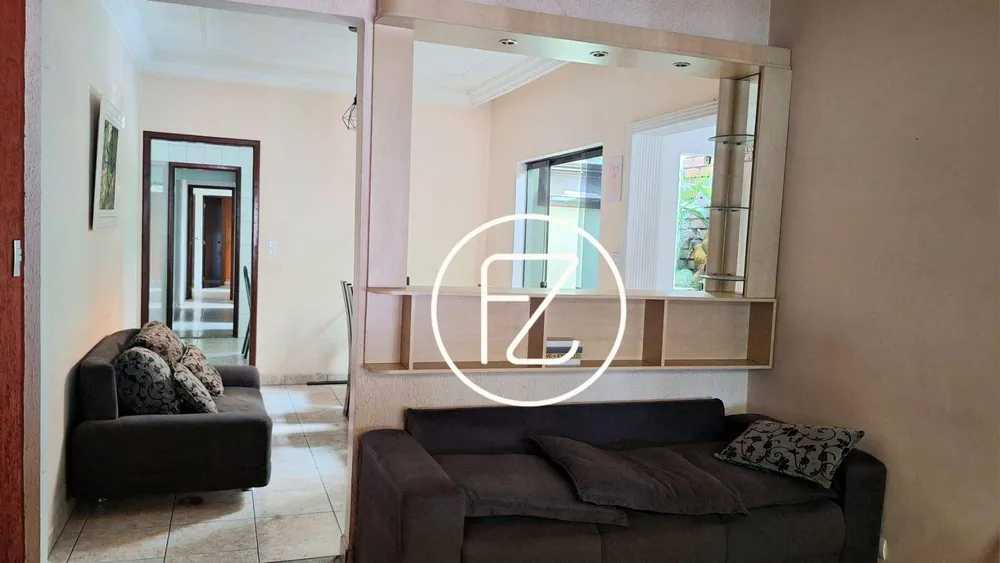 Casa, 3 quartos, 190 m² - Foto 1