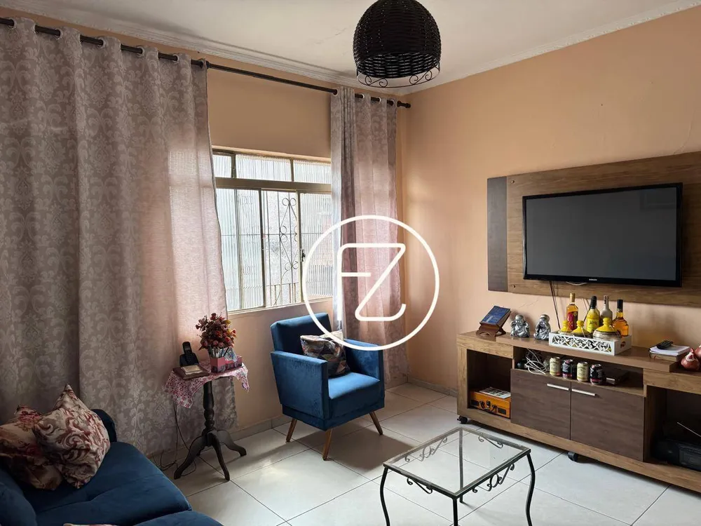 Sobrado, 3 quartos, 271 m² - Foto 1