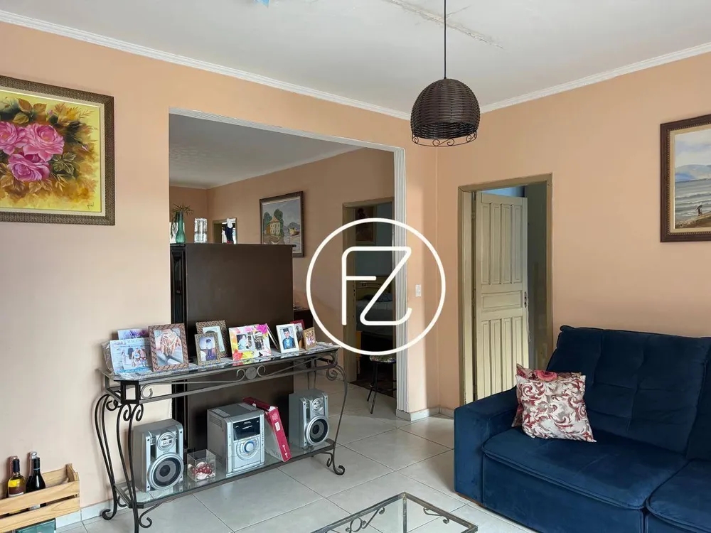 Sobrado, 3 quartos, 271 m² - Foto 2