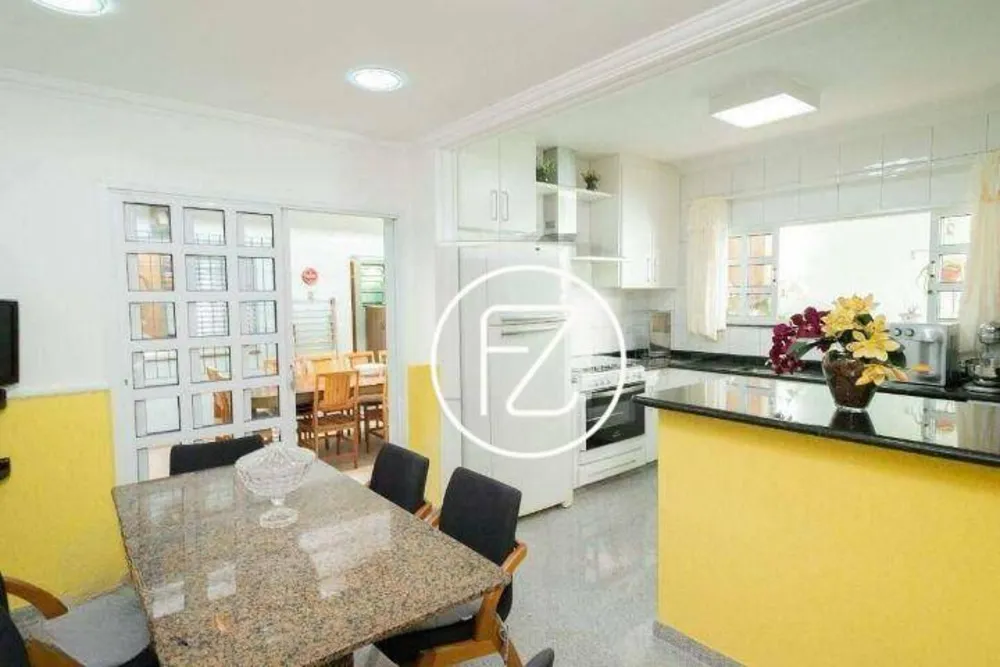 Casa, 3 quartos, 167 m² - Foto 4