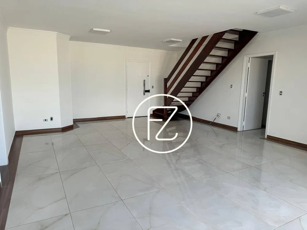 Cobertura, 3 quartos, 326 m² - Foto 3