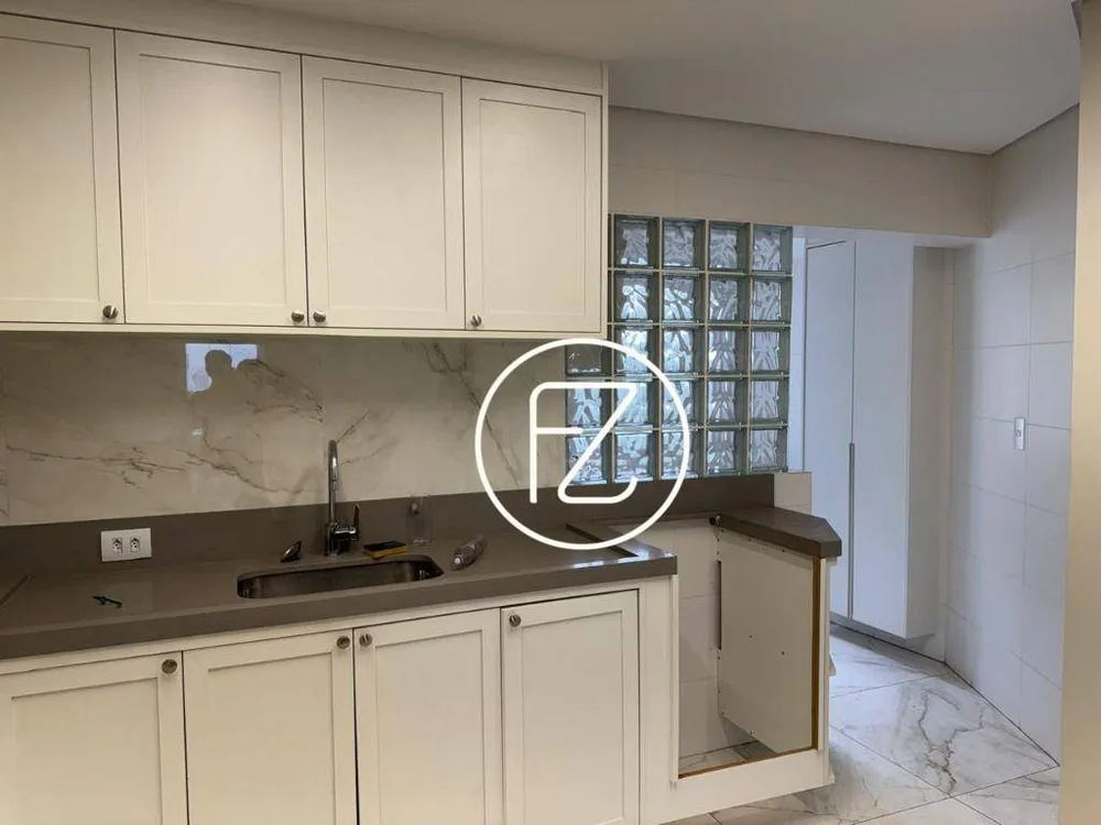 Cobertura, 3 quartos, 231 m² - Foto 3