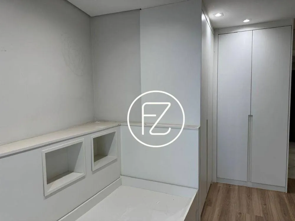 Cobertura, 3 quartos, 231 m² - Foto 8