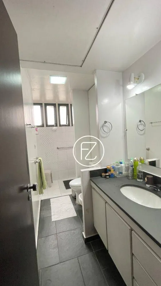 Apartamento, 4 quartos, 176 m² - Foto 2