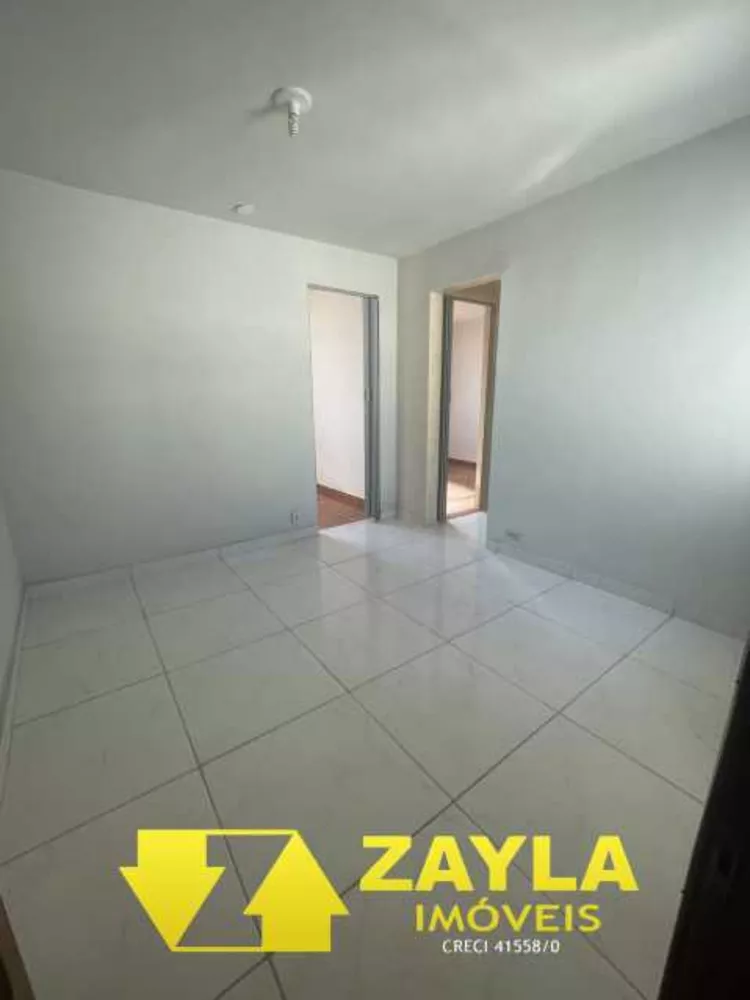 Apartamento à venda com 2 quartos, 38m² - Foto 1