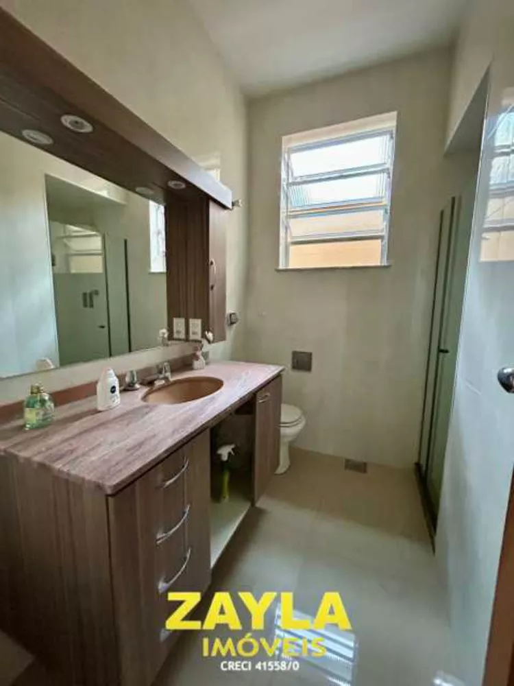 Casa, 3 quartos, 240 m² - Foto 13