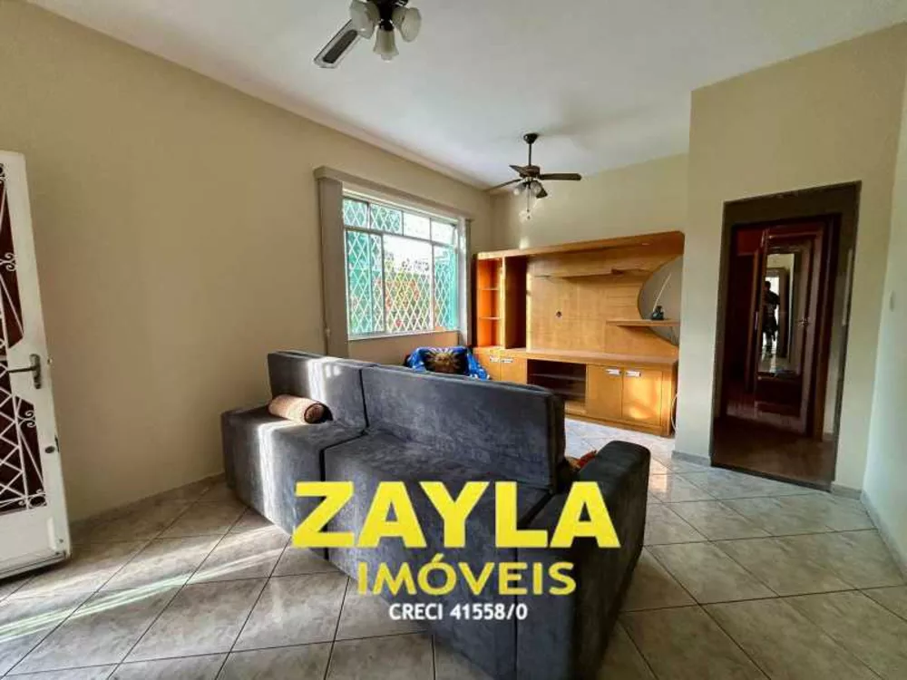 Casa, 3 quartos, 240 m² - Foto 4