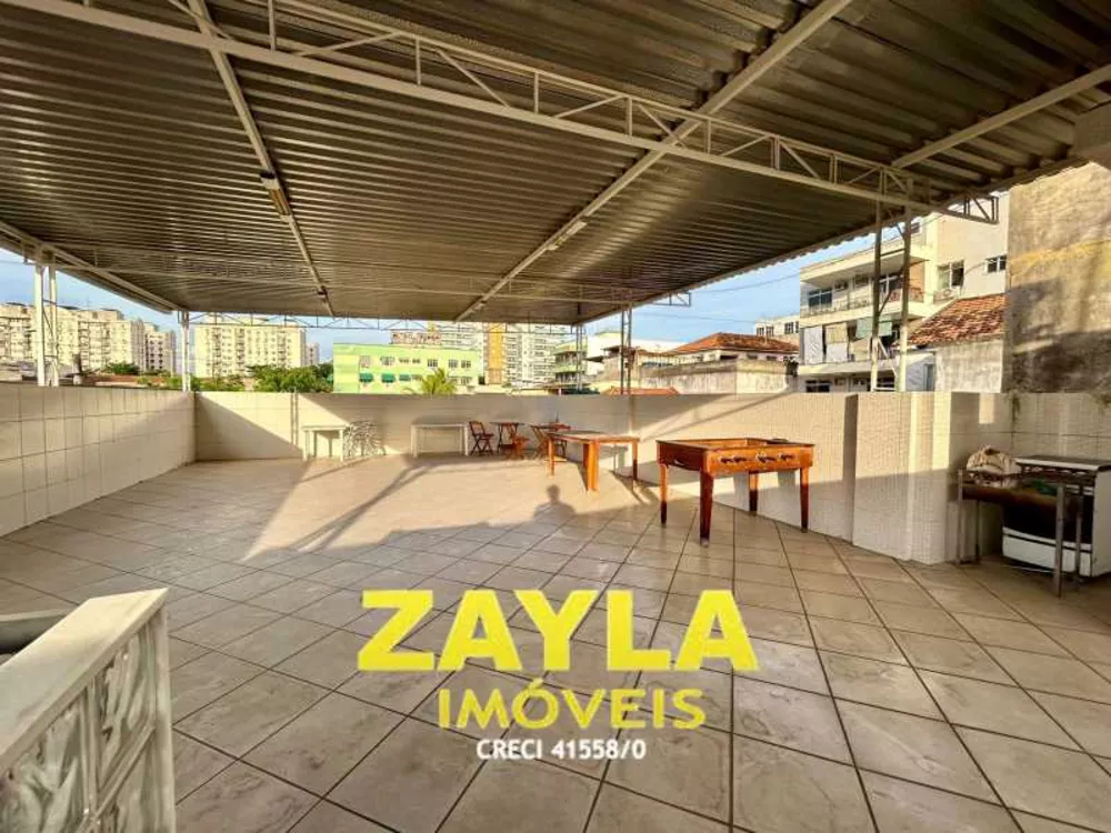 Casa, 3 quartos, 240 m² - Foto 2