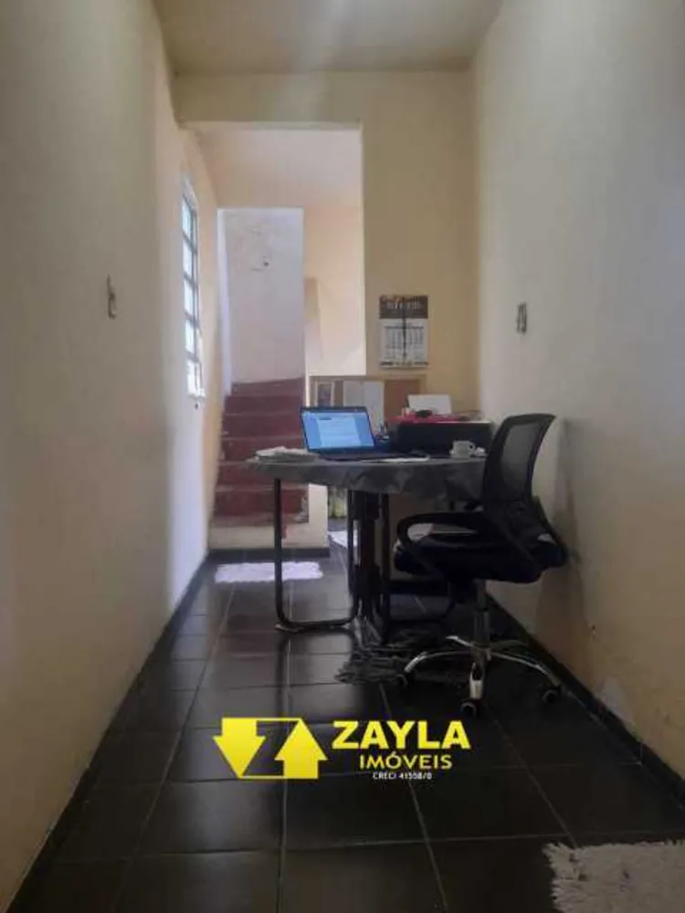 Casa, 7 quartos, 240 m² - Foto 25