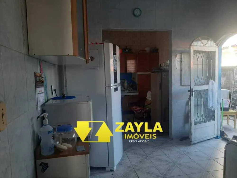 Casa, 7 quartos, 240 m² - Foto 9