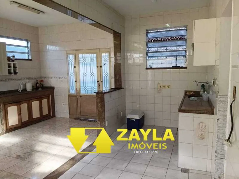 Casa, 4 quartos, 269 m² - Foto 3