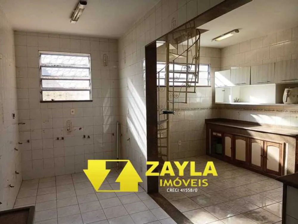Casa, 4 quartos, 269 m² - Foto 17