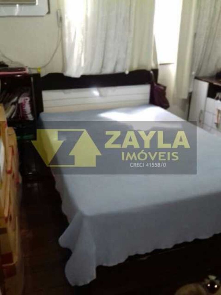 Casa à venda com 5 quartos, 300m² - Foto 2