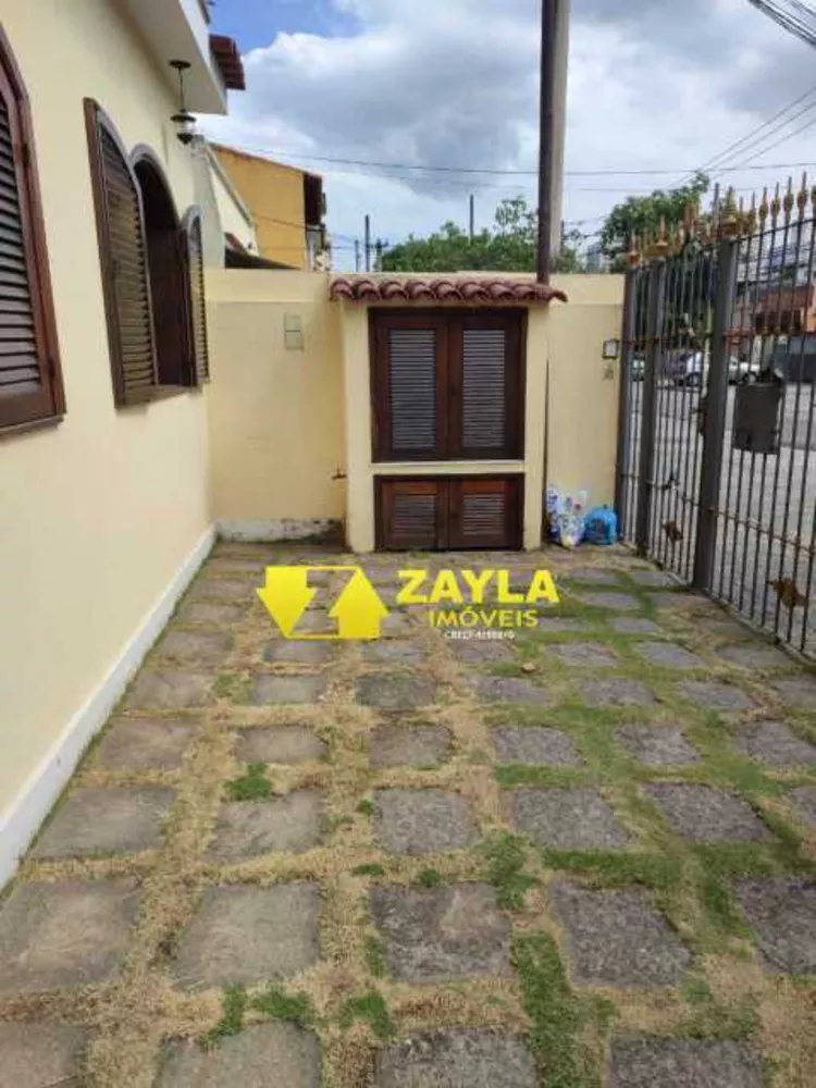Casa, 4 quartos, 259 m² - Foto 2