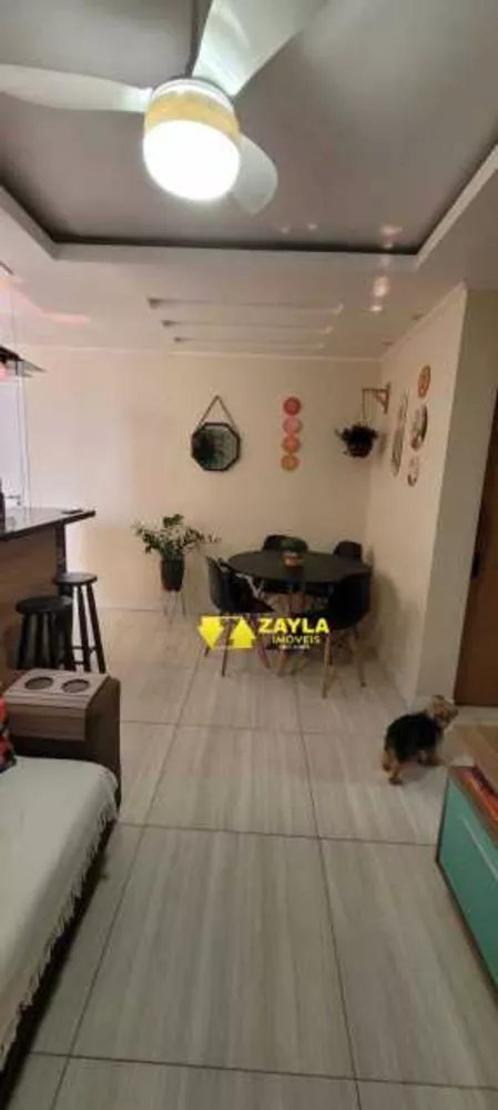 Apartamento à venda com 2 quartos, 48m² - Foto 3