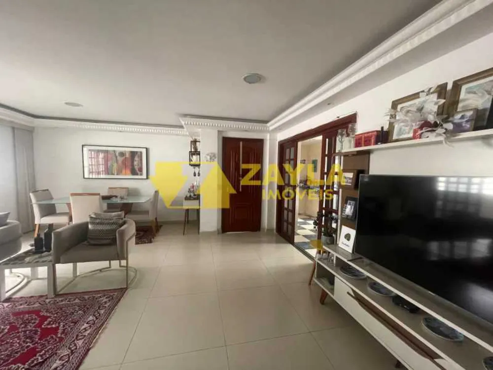 Cobertura, 3 quartos, 276 m² - Foto 2