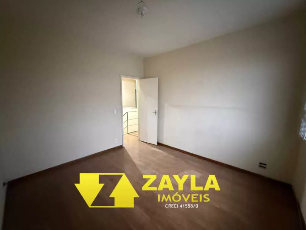 Casa, 6 quartos, 225 m² - Foto 17