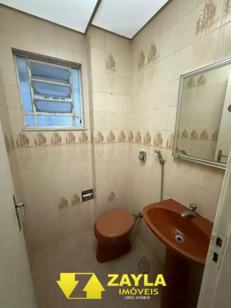 Casa, 6 quartos, 225 m² - Foto 3