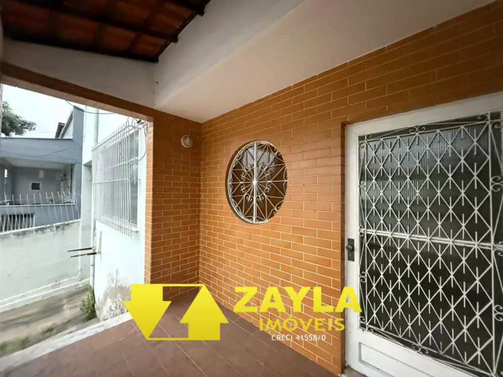 Casa, 6 quartos, 225 m² - Foto 21