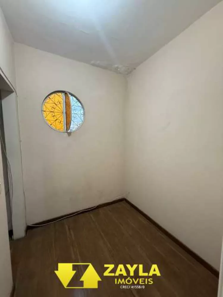 Casa, 6 quartos, 225 m² - Foto 7