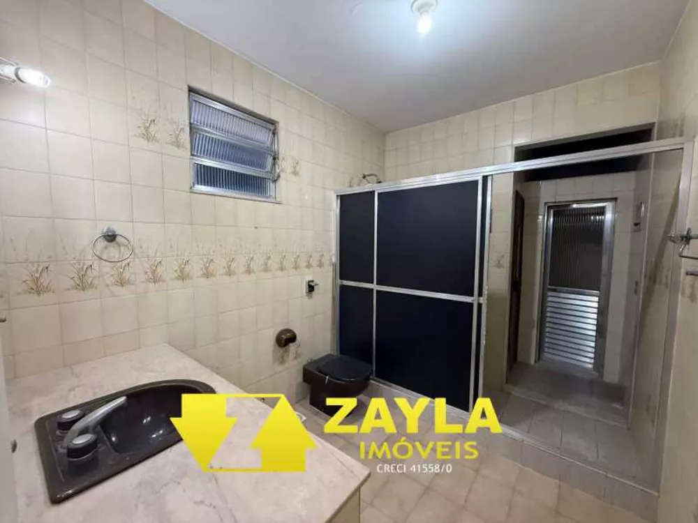 Casa, 6 quartos, 225 m² - Foto 4