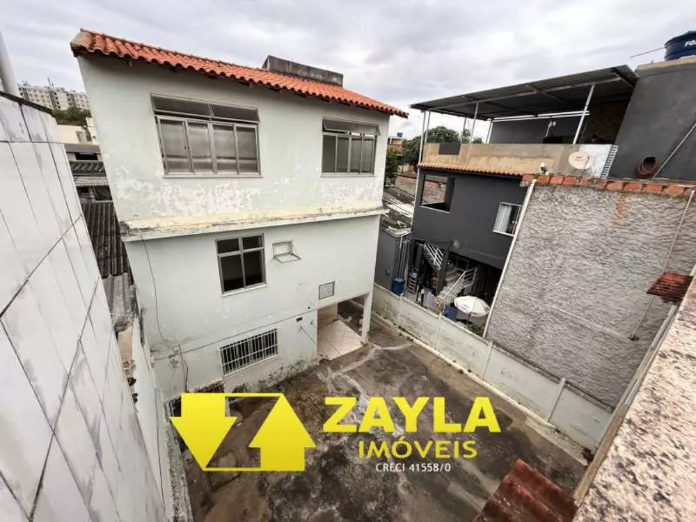 Casa, 6 quartos, 225 m² - Foto 16