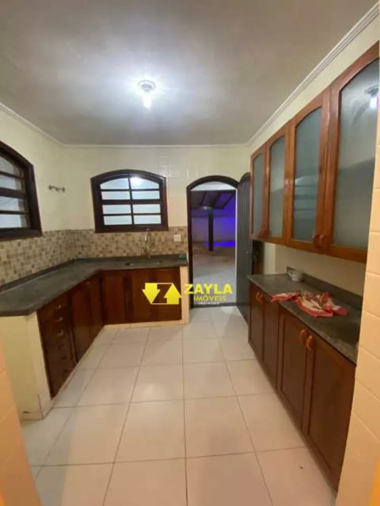 Casa, 5 quartos, 272075 m² - Foto 3